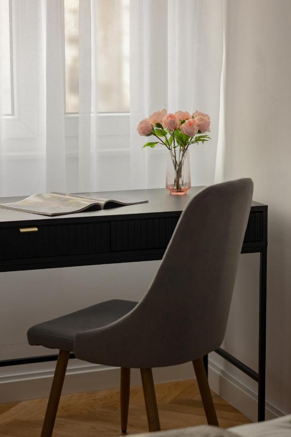 Stylish Apartment Heart Of Warsaw By Noclegi Renters Kültér fotó